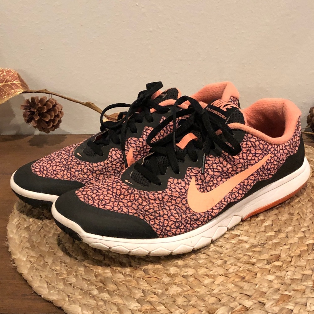 Women’s Nike Flex Experience RN 4